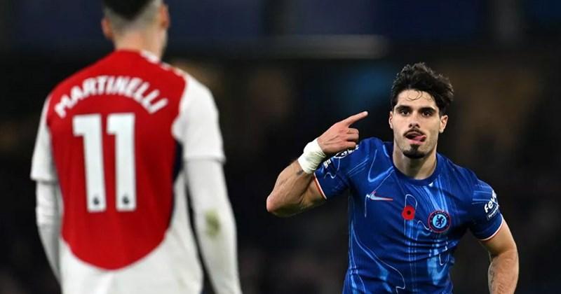 Hai đội Man City và Liverpool cạnh tranh quyết liệt cho chức vô địch Premier League 2021-2022